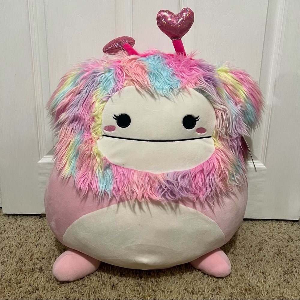 💗 Squishmallow‎ - 2021 16” Valentine Dobrilla